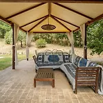 Esclusivo Casale Etrusco Con Piscina E Zona Relax 빌라 키오아노